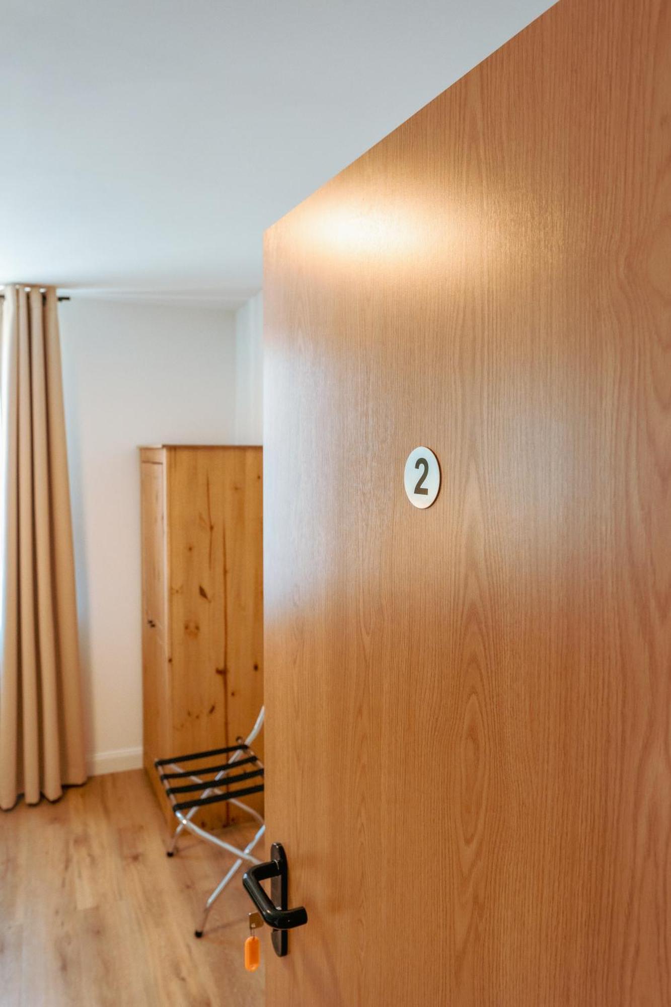 Landhotel Engel & Kreuz ガッゲナウ エクステリア 写真