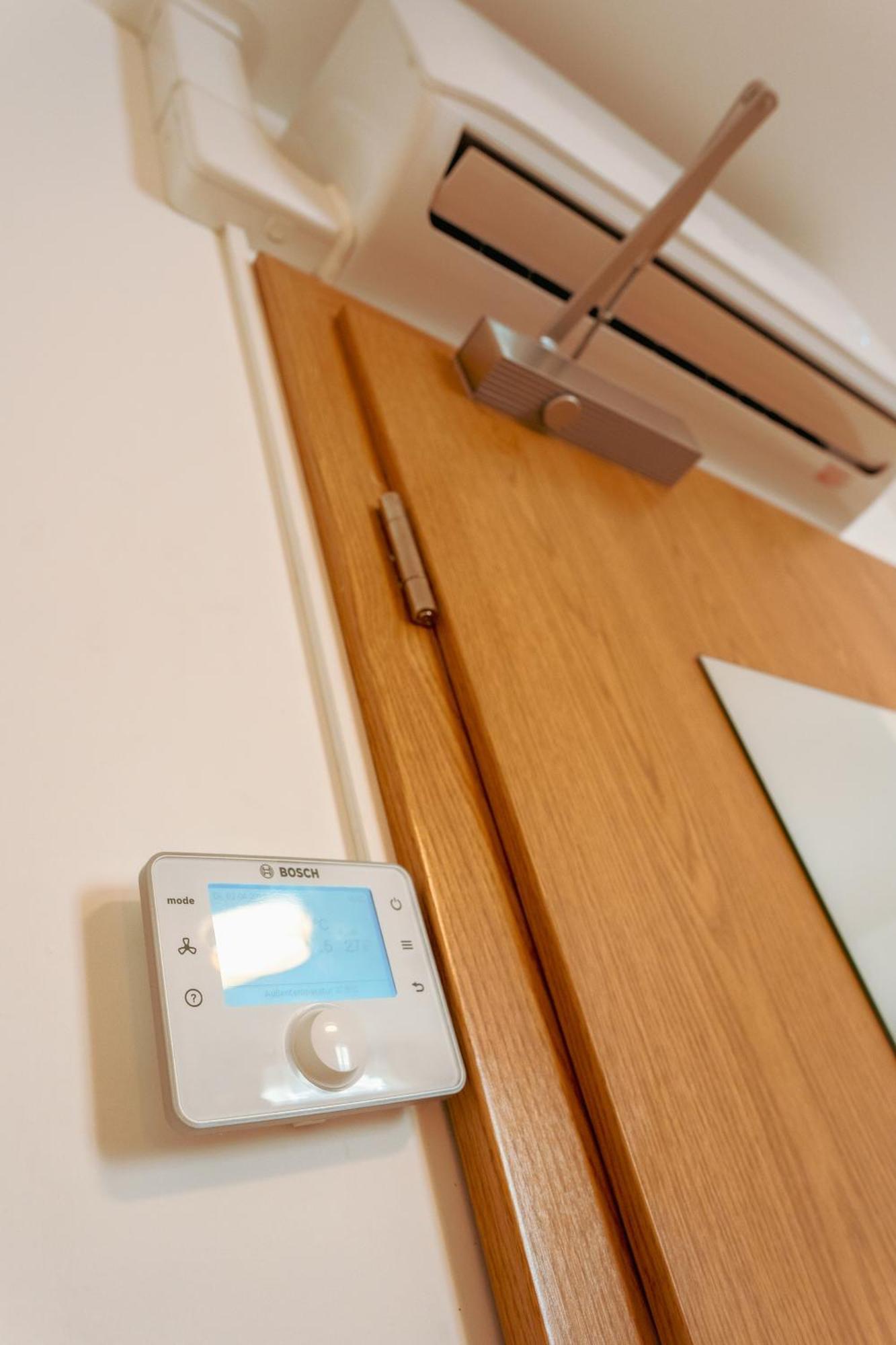Landhotel Engel & Kreuz ガッゲナウ エクステリア 写真